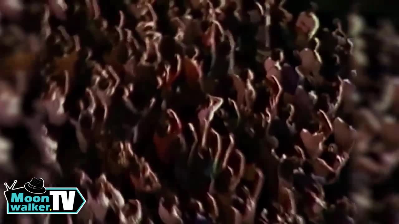 ¿Por qué Michael Jackson llora en sus conciertos_ _ MoonwalkerTV #129