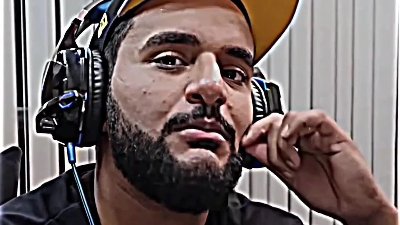 Virat Kohli or Babar AZam 🎯😈