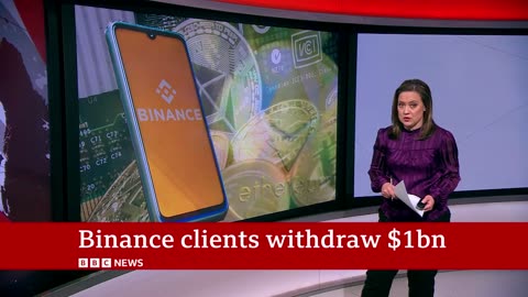 Binance clients withdraw $1 billion after money laundering charges | BBC News