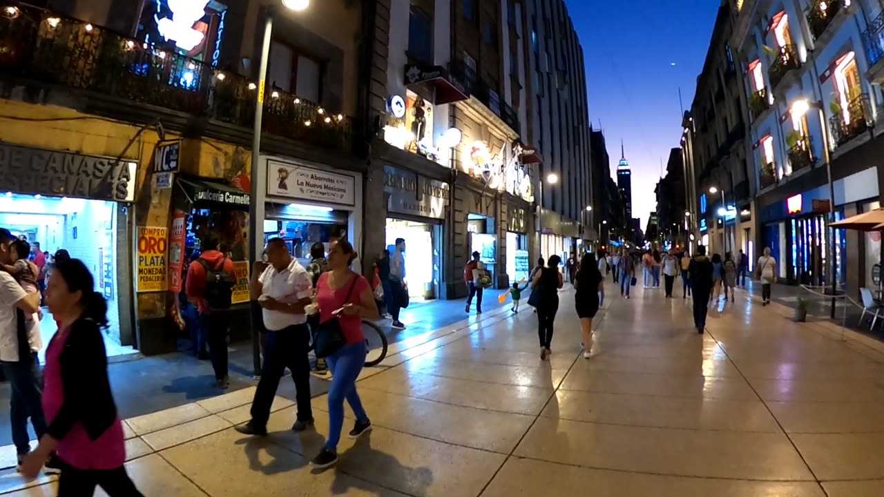 Mexico City's Historic Shopping District at Night.. (Short version)