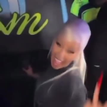 Cardi B back at it after breaking up with Offset