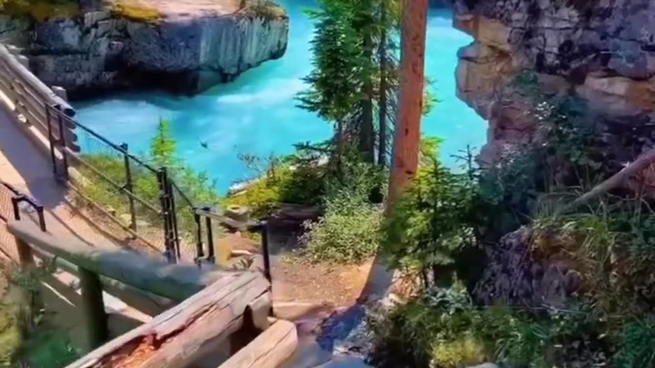 The Most Beautiful Places in Canada 🤩🇨🇦