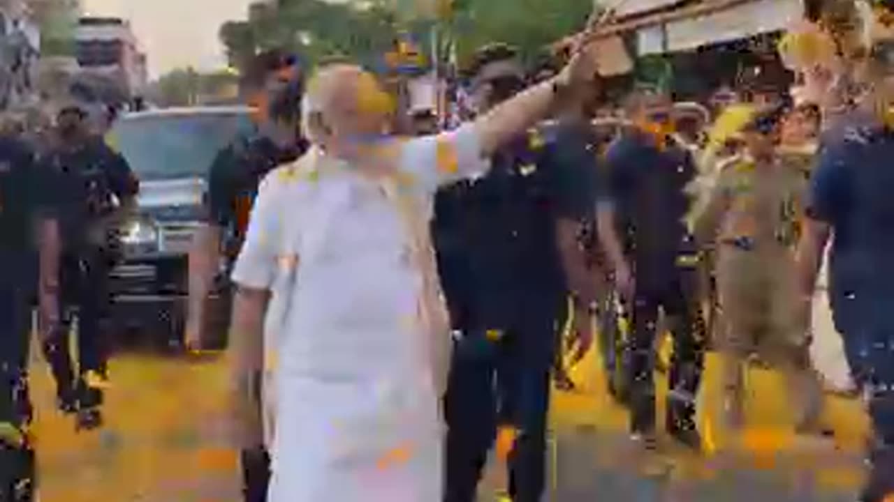 PM Modi s road show gets resounding cheers and excitement in Kochi PM Modi Road Show