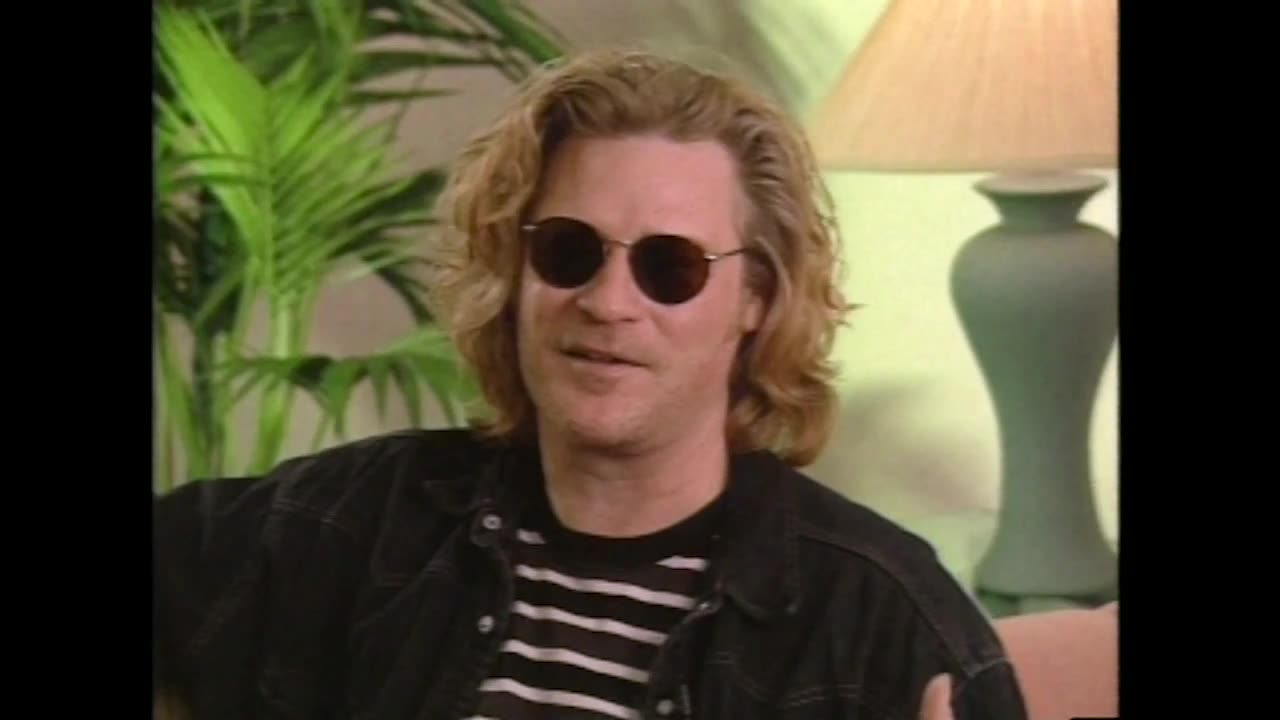 September 1993 - Daryl Hall & New Album 'Soul Alone' are Profiled