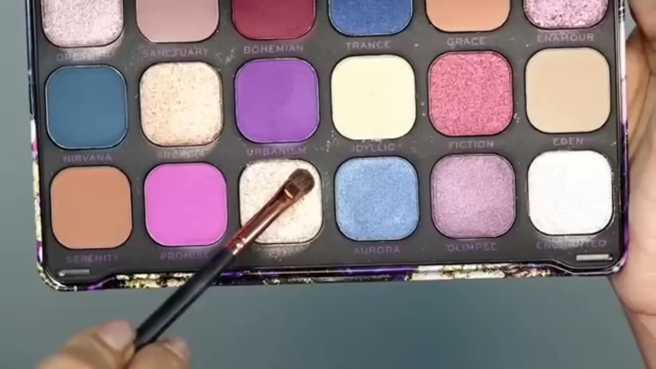 Pink Cut Crease Eye Makeup !!