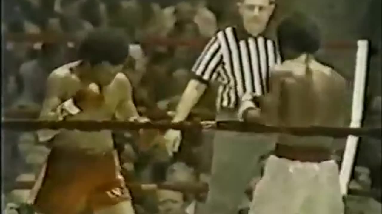 Ray Leonard Pro Debut vs Luis Vega