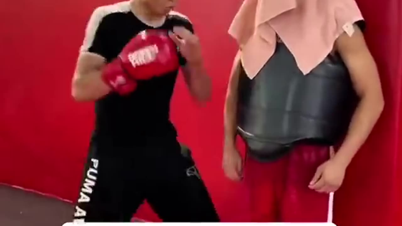 His reaction. 😅😂