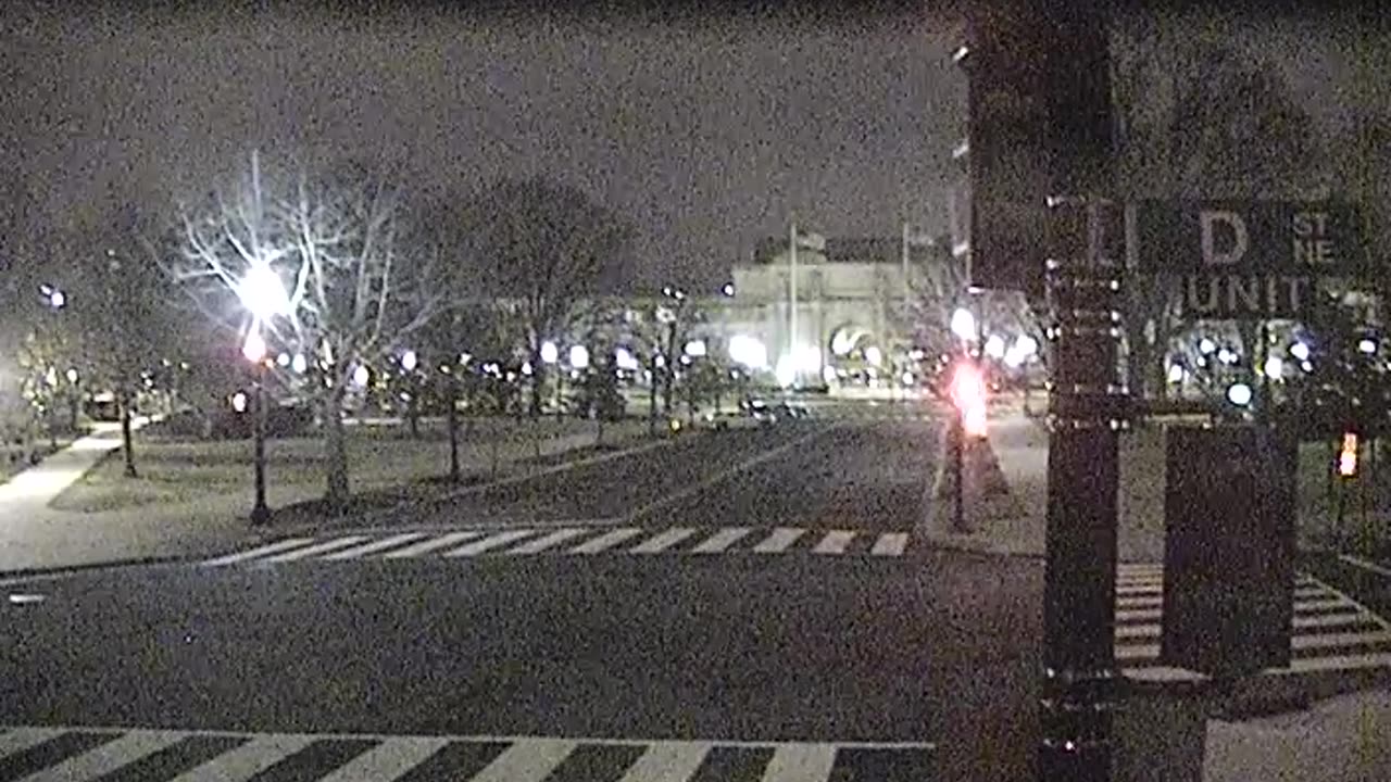 1852QNE00Del-DNE_2021-01-06_01h56min14s113ms.mp4