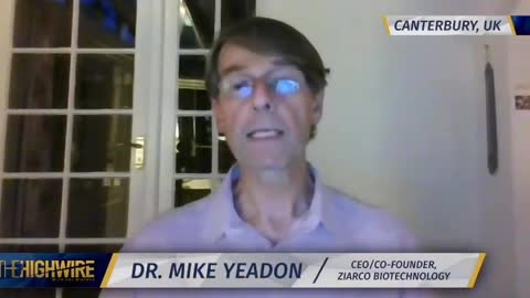 dr Mike Yeadon što je u vaccinama