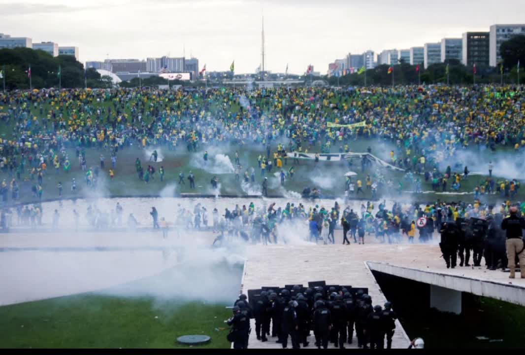 Brazil police raid governor's house over capital riots