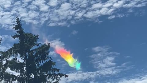 Brilliant Fire Rainbow Spotted Near Kingston, Ontario