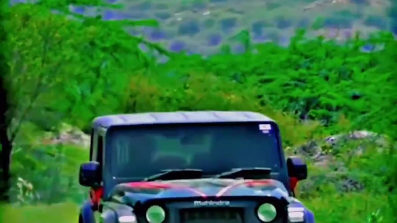 Mahindra thar udhati hai 🔥