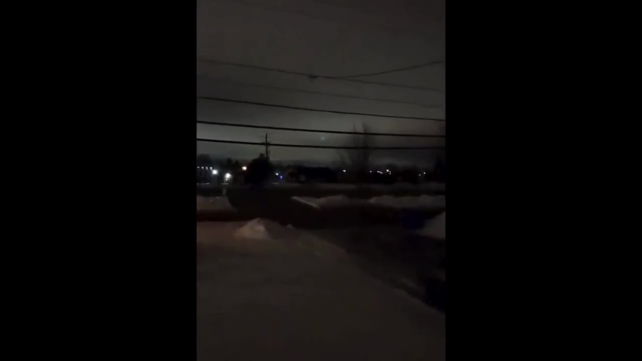 Strange beam of lights ?? Energy Weapon ?? Ottawa Feb 2, 2024