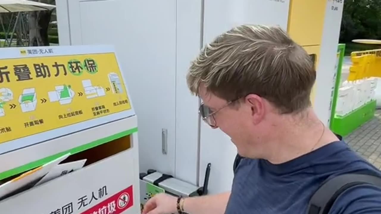 Drone now delivers Coffee in China