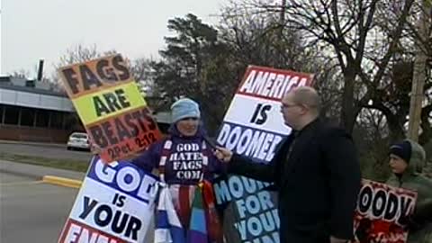 Live from Salina: Phelps Family Protest