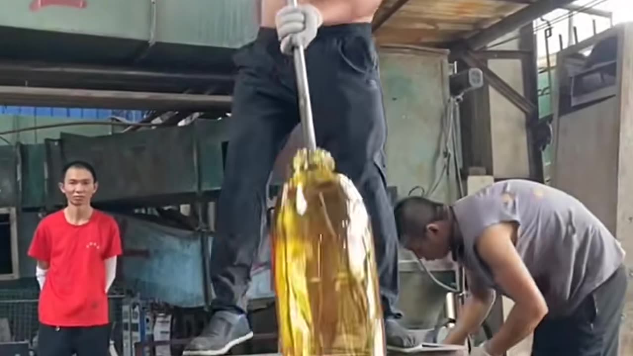 Big Size Glass Bottle Making Process in Factory Work #shorts #glass #bottle #bigsize #funny_boy76