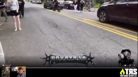 Antifa set up anti-white road block, Police do nothing