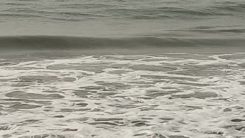 Ocean Waves sound ASMR for sleeping, meditation and yoga.
