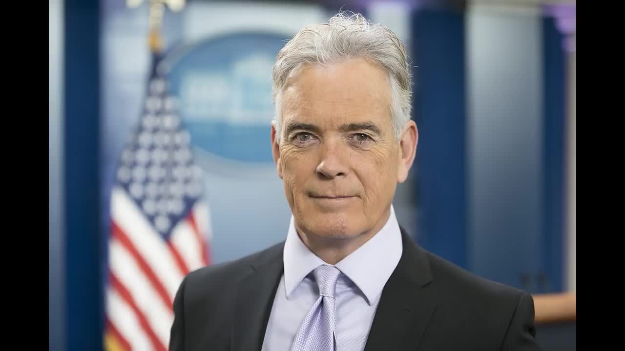 “So [the virus] was a Hoax?” - Fox News’ John Roberts on Hot Mic