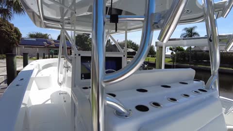2020 Bahama 41 Center Console