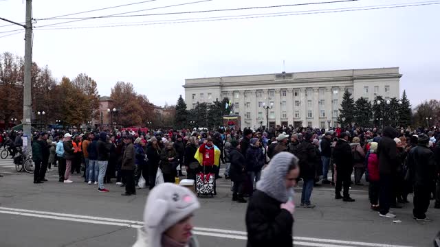 Aid distributed in recently liberated Kherson