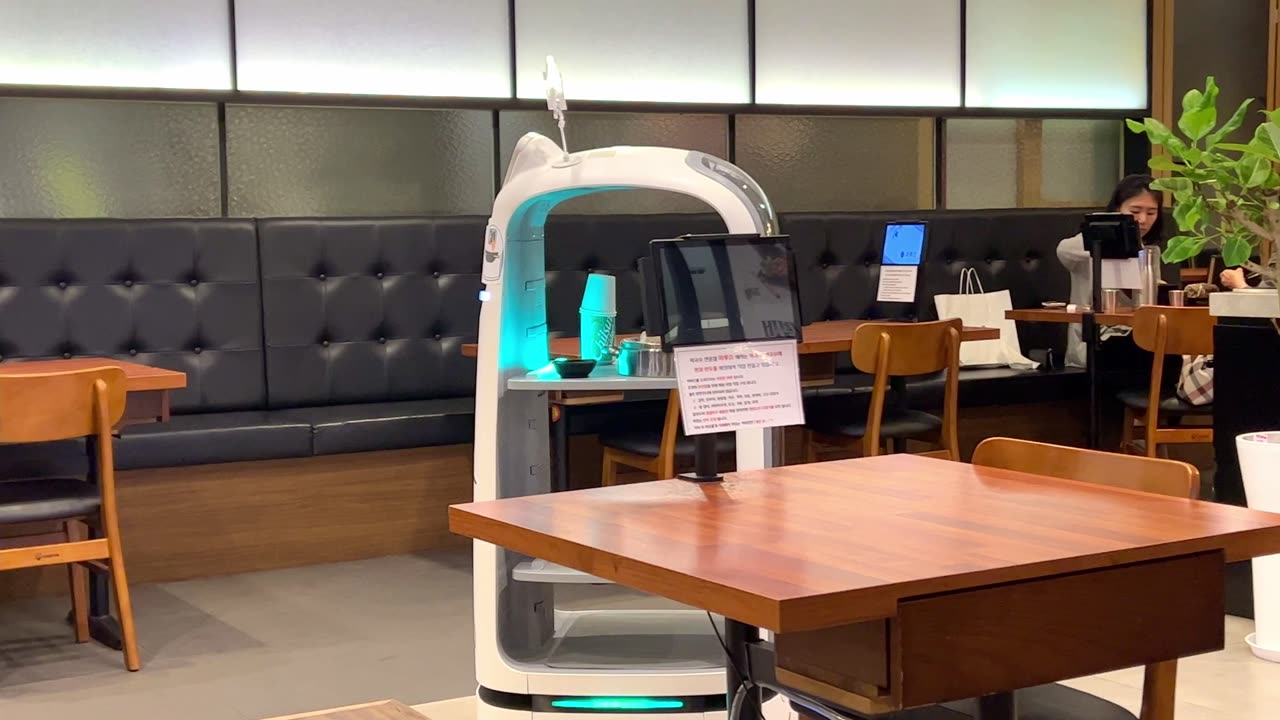 Robots Serving Food in Restaurants