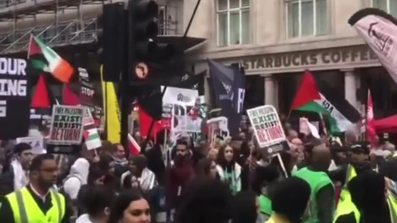 Anti-Israel Antisemites Protest Against Israel on Streets of London