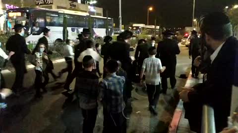 דחיפת המכונית