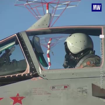 Watch MiG-31 fighter-interceptors in action