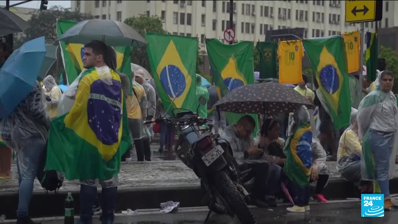 Bolsonaro supporters call on Brazil military to intervene after Lula victory • FRANCE 24 English