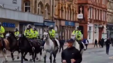 British police teamed up with Islamists to disperse the local population