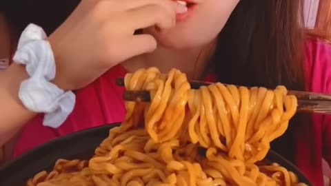 ASMR | China, eating fast, eating Korean noodles with egg