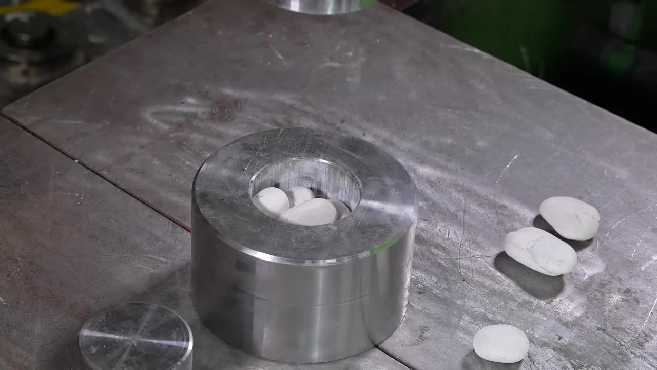 Turning Small Rocks Into Large Rock with Hydraulic Press