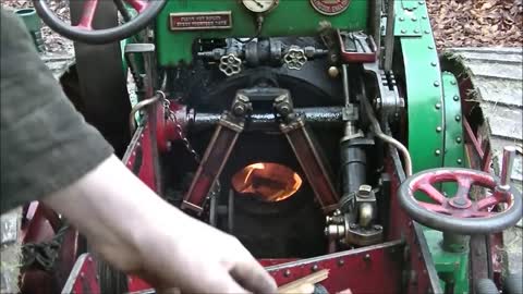 Steaming A 4" Foster Traction Engine