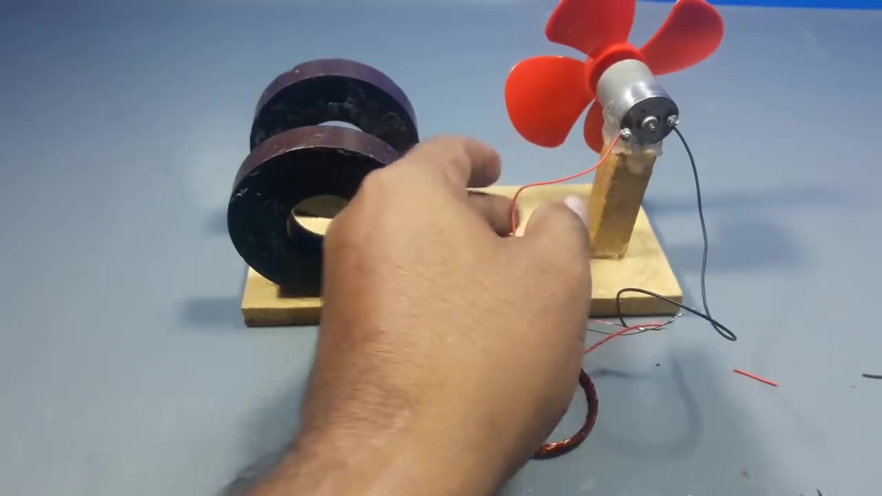 free energy generator device with magnet & dc motor _ science experiment at home