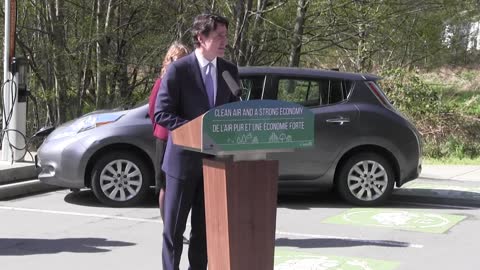 Trudeau wants more electric vehicles on roads _BREAKING NEWS