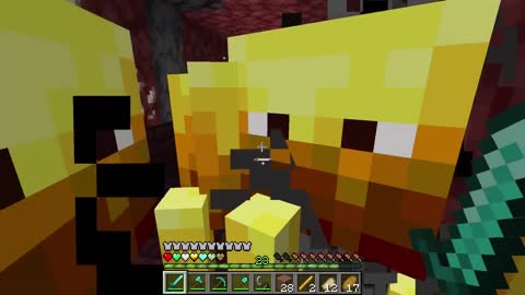 Custom Hearts Speedrunner VS Hunter in Minecraft