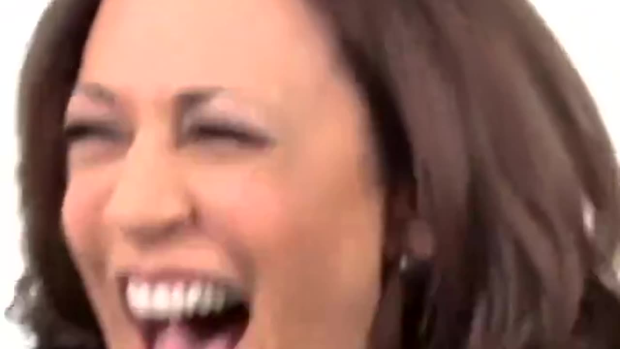 Kamala Harris sings and laughs