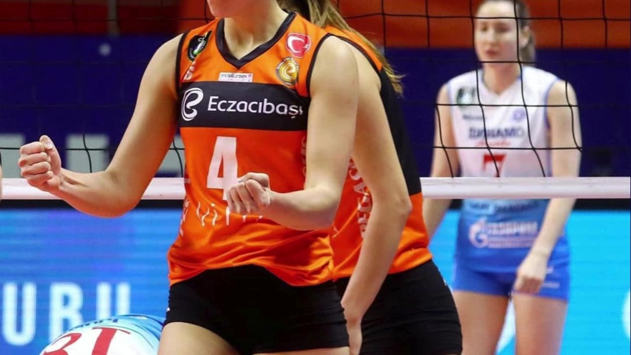 Beyza Arıcı: A Stellar Middle Blocker for Eczacıbaşı VitrA and the Turkish National Team