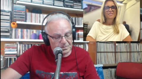 Anna Maria Morsucci turista romana sul degrado di Scossicci di Porto Recanati