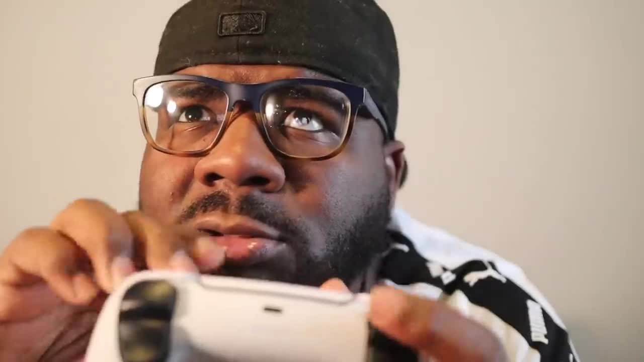 People Who Button Mash On Fighting Games