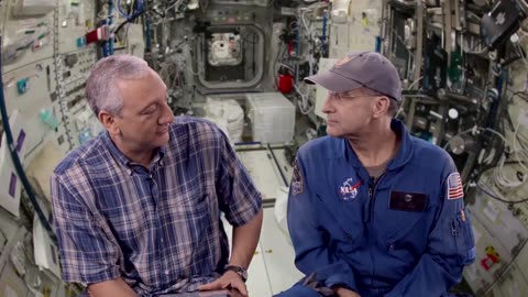 iss_mailbag_-_checklists_a_guide_to_making_pizza_in_space_0Nasa top channel///please follow me