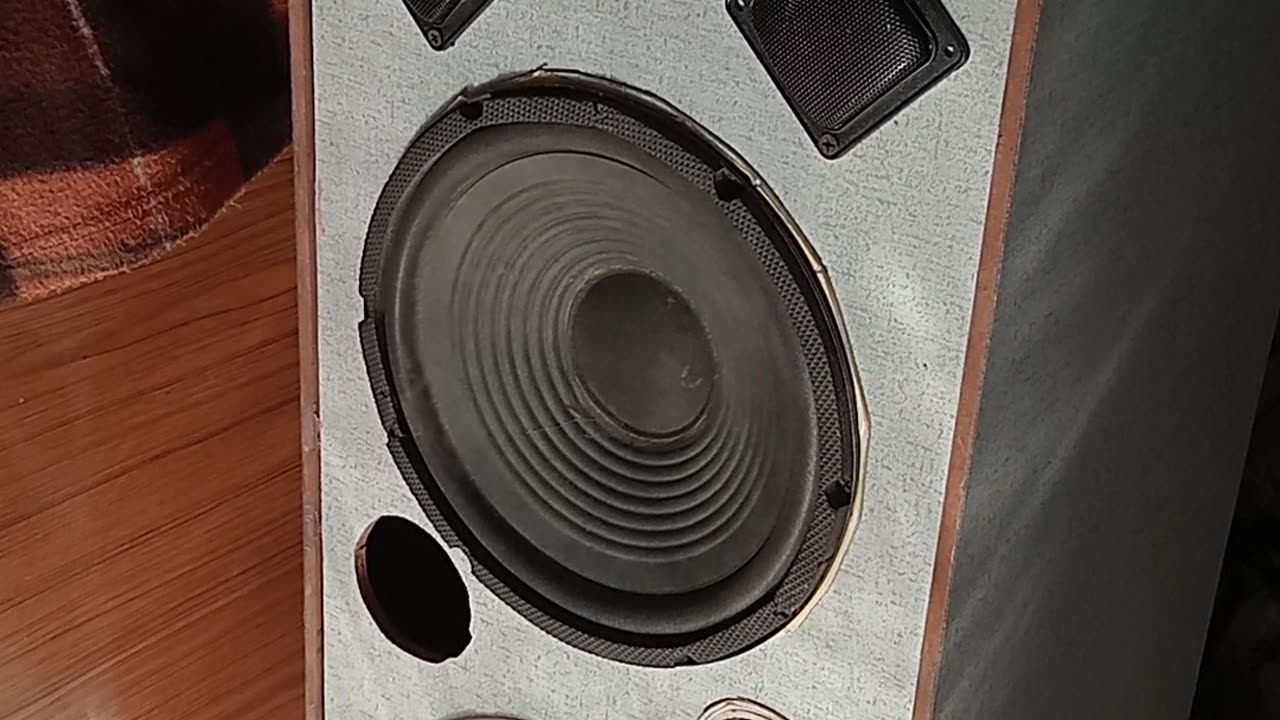 10 inch subwoofer sound testing