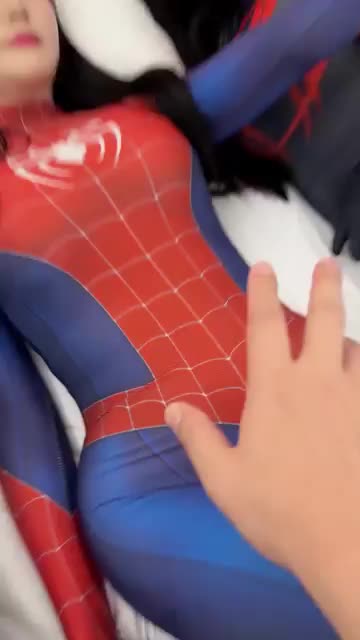 Korean women ask to be kissed