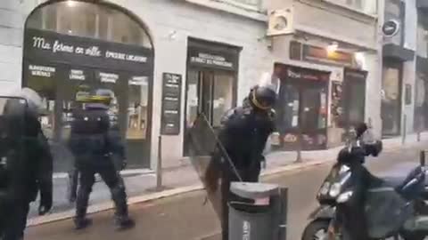 Lyon, France: police shoot tear gas canister in side apartment