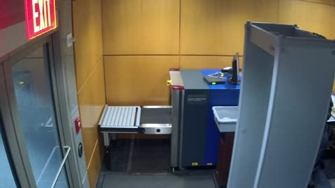 8617OHOB0101B12_2021-01-06_20h00min01s250ms.mp4