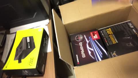 Unboxing PC Gamer Terabyte