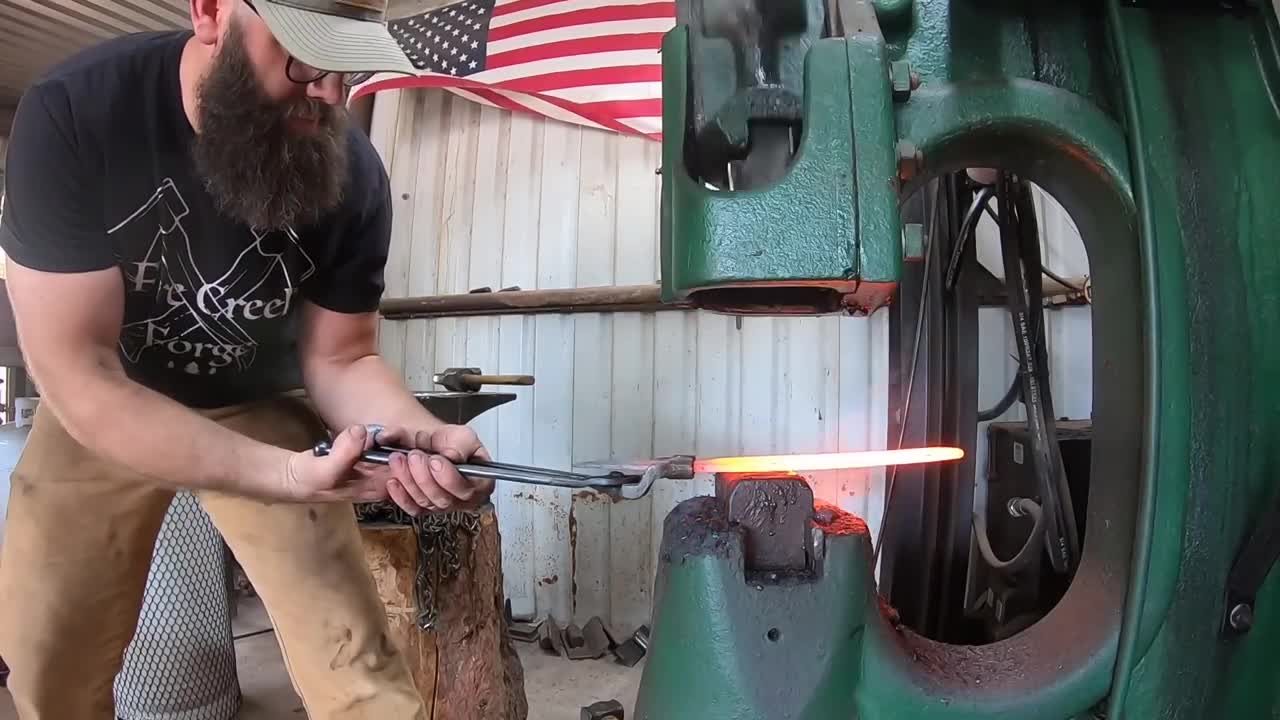 Bowie Knife Build Ball Bearing Canister San Mai Damascus Forge Welded Blacksmithing Knifemaking