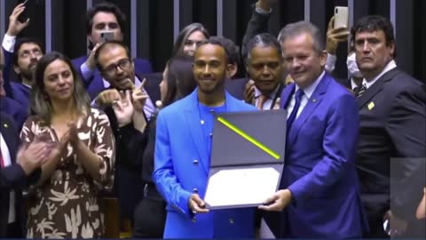 Lewis Hamilton received Title of Brazilian Honorary Citizen 🏅