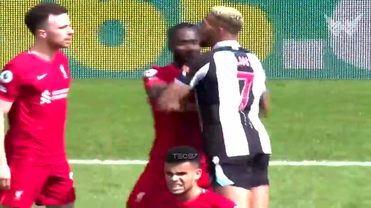 savage moments FAR